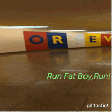 Runfatboy GIF - Runfatboy Run GIFs