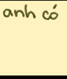 a piece of paper that says em dang nho anh nhieu lam không