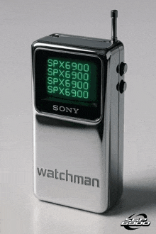 a sony watchman with a green screen that says spx6900
