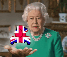 Among Us Queen GIF - Among Us Queen Britain GIFs