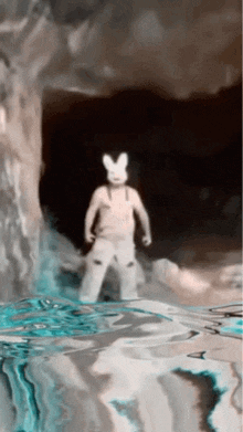 Gtwymer Bad Bunny GIF - Gtwymer Bad Bunny Water GIFs