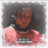 a picture of a man in a red shirt with soy de yami written on it