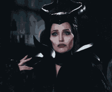 Cornuda GIF - Malificent Angelina Jolie GIFs
