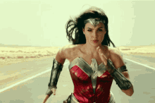 Regalt Wonder Woman GIF - Regalt Wonder Woman Running GIFs