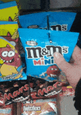 Mandms Candy GIF - Mandms Candy Chocolate GIFs