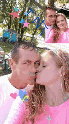 Trina Goodbrake Couple GIF - Trina Goodbrake Couple Kiss GIFs