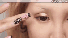 ギャル　メイク　アイプチ　女子力　二重　まぶた GIF - Japanese Eye Make Up Beauty GIFs