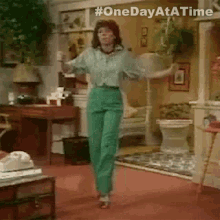 Dancing Julie Cooper GIF - Dancing Julie Cooper One Day At A Time GIFs