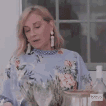 Whatever Housewives Of New York GIF - Whatever Housewives Of New York Anyways GIFs