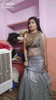 Saree Blouse Saree Hot GIF - Saree Blouse Saree Hot Sareefans GIFs