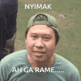 Hansip Nyimak GIF - Hansip Nyimak Ga Rame GIFs