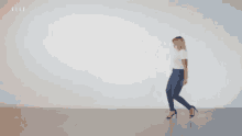 Slow Dance Dance Moves GIF - Slow Dance Dance Dance Moves GIFs
