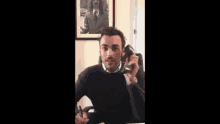 Marco Mengoni Phone Call GIF - Marco Mengoni Phone Call Telefono GIFs