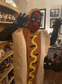 Deadpool Hotdog GIF - Deadpool Hotdog Hot GIFs