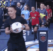 Mu Women Soccer Team GIF - Mu Women Soccer Team Walk In GIFs