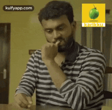 Nail Biteing.Gif GIF - Nail Biteing Thinking Confused GIFs