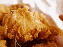 Fried Chicken Lunch GIF - Fried Chicken Lunch National Fried Chicken Day GIFs