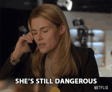 Shes Still Dangerous Shes A Threat GIF - Shes Still Dangerous Shes A Threat Threat GIFs