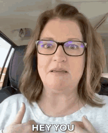 Shari Brown Hey You GIF - Shari Brown Hey You Hey Ther GIFs