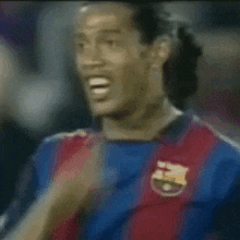 Ronaldinho Gaucho GIF - Ronaldinho Gaucho Wave GIFs