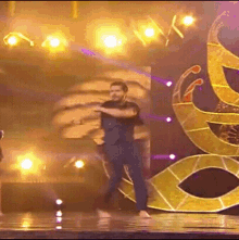 Nishant Bhat Rupsa GIF - Nishant Bhat Rupsa Dance GIFs