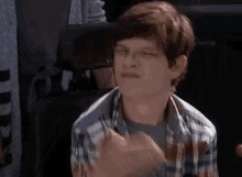 Tenor Finger GIF - Finger Flipping Off Angry GIFs