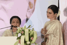 Rekha Bhanurekha Rekhaji Asha Bhosle GIF - Rekha Bhanurekha Rekhaji Asha Bhosle GIFs