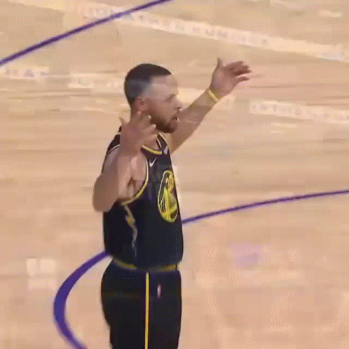 curry-dancing.gif