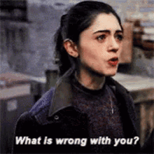 What Is Wrong With You Natalia Dyer GIF - What Is Wrong With You Natalia Dyer Whats Happening GIFs