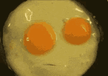 Is This Guy Talking To Me GIF - Friedc Egg Face GIFs