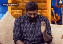Clapping.Gif GIF - Clapping Vijaysethupathi Lazy GIFs