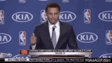 Stephen Curry 2014-15 Nba Mvp Speech GIF - Stephen Curry Golden State Warriors Thumbs Up GIFs