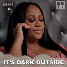 It'S Dark Outside Pam GIF - It'S Dark Outside Pam Sistas GIFs