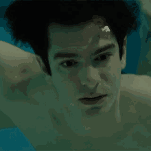 Underwater Jon GIF - Underwater Jon Andrew Garfield GIFs