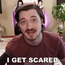 I Get Scared Aaron Brown GIF - I Get Scared Aaron Brown Bionicpig GIFs