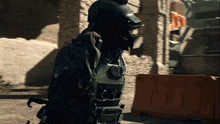 Traversing In Battlefield Call Of Duty Modern Warfare 2 GIF - Traversing In Battlefield Call Of Duty Modern Warfare 2 Moving Through The Warzone GIFs