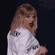 Music Icon Taylor Swift GIF - Music Icon Taylor Swift The Man GIFs