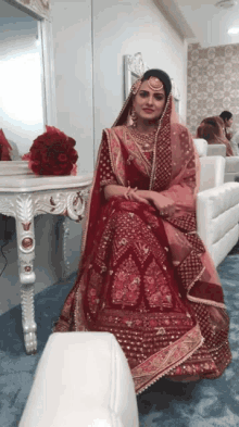 Himanshi Bride GIF - Himanshi Bride Khurana GIFs