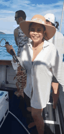 reef fishing charters whitehaven hill inlet tours