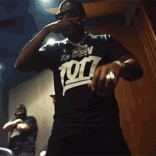 Wipe My Nose Gucci Mane GIF - Wipe My Nose Gucci Mane Poppin Song GIFs