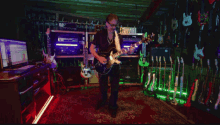 Steve Vai Jem GIF - Steve Vai Jem American Guitarist GIFs