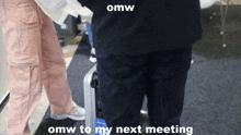 Meeting Mato GIF - Meeting Mato Suitcase GIFs