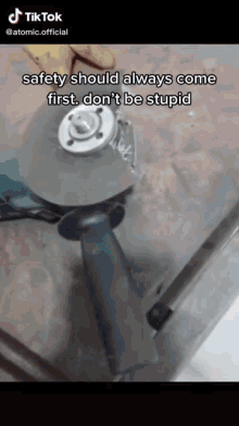 Nearly Die Saw In Glasses GIF - Nearly Die Saw In Glasses GIFs