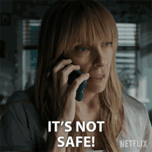 Its Not Safe Laura Oliver GIF - Its Not Safe Laura Oliver Toni Collette GIFs