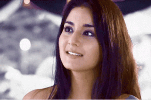 Aditi Rathore Av Neil GIF - Aditi Rathore Av Neil Naamkarann GIFs