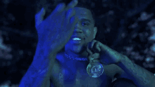 Middle Finger Gucci Mane GIF - Middle Finger Gucci Mane Before The Deal Song GIFs