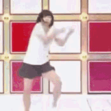 にゃんこスター GIF - Nyanko Star Dance Funny GIFs