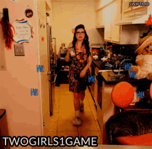 Twogirls1game Swiftmo GIF - Twogirls1game Swiftmo Twitch GIFs