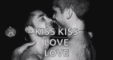 kiss gay