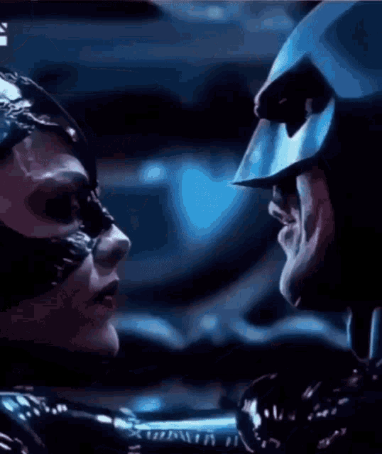 Catwoman Licks Batman Michael Keaton GIF - Catwoman Licks Batman Michael  Keaton Michelle Pfeiffer - Discover & Share GIFs